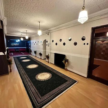 Hotel Nigrum *