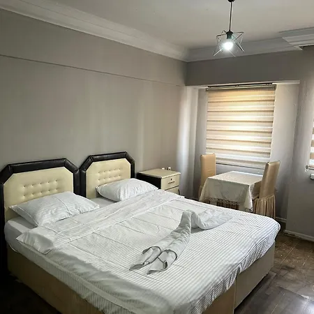 Nigrum Hotel